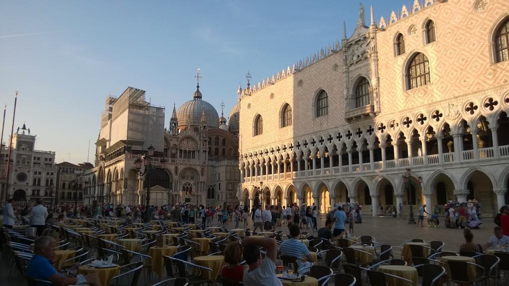 In Back To San Marco Tourist Apartamento Venecia